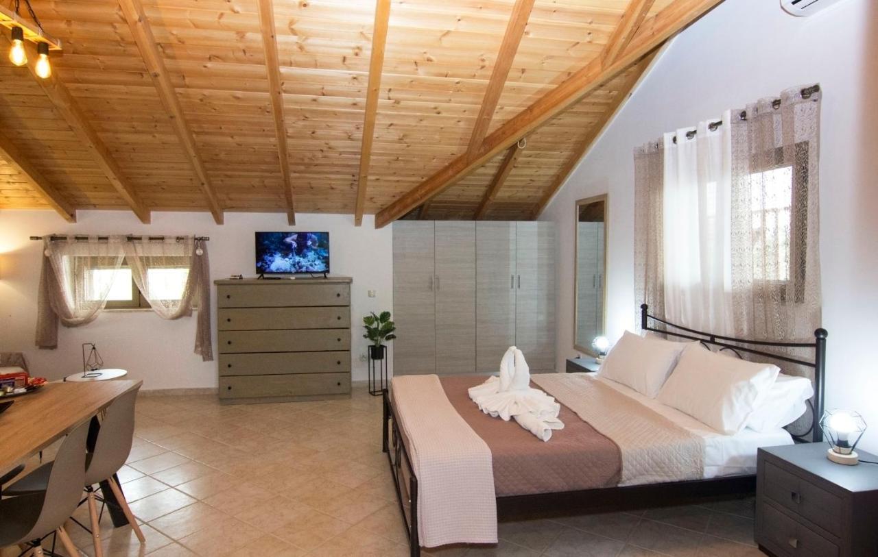 Selinitsa Stone Studio - Mani Seaview Retreat Agios Nikolaos  Eksteriør bilde